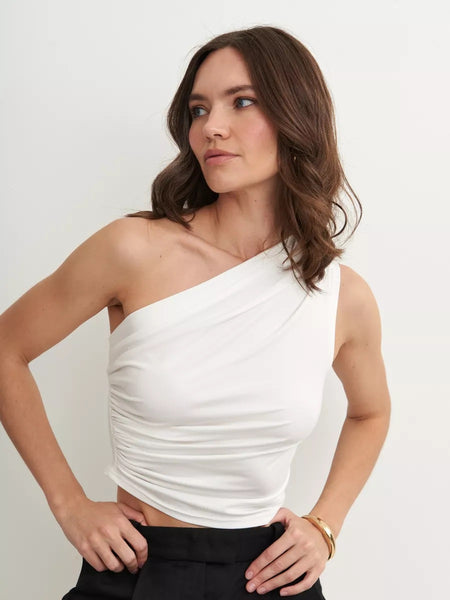 Sleeveless One-Shoulder Pleated Tops